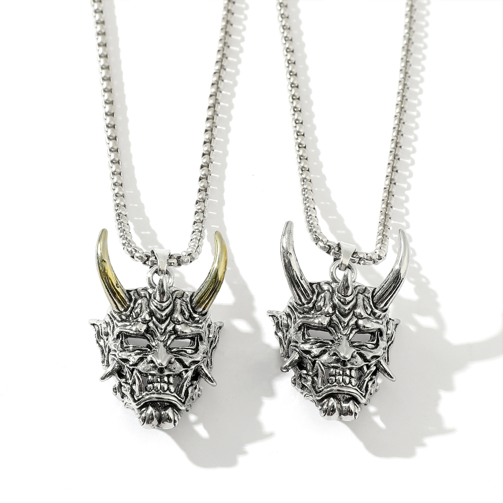 Collier pendentif masque de dé - Men Accessories Silver avis et prix